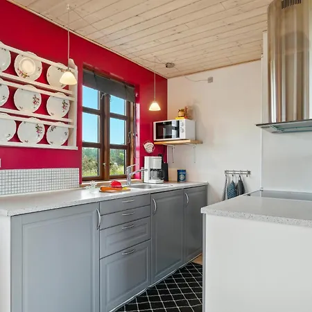 Holiday home Cozy In With House Sea View