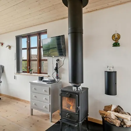 Ferienhaus 1 Bedroom Stunning In